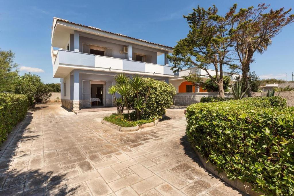 Villa Spiaggia Degli Angeli Порто Чезарео Екстериор снимка