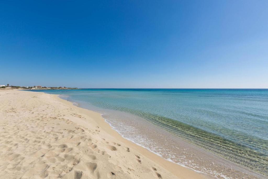 Villa Spiaggia Degli Angeli Порто Чезарео Екстериор снимка