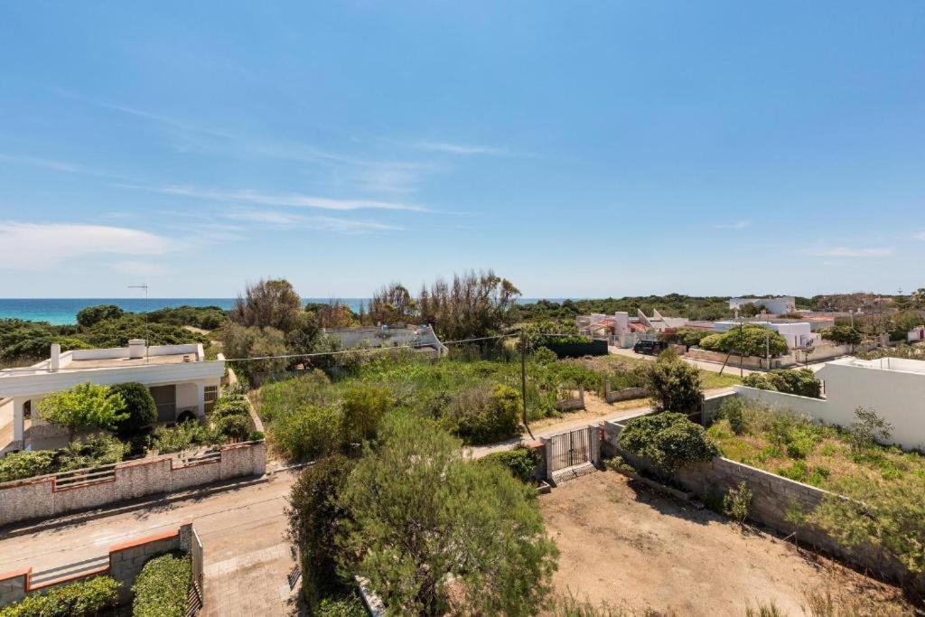 Villa Spiaggia Degli Angeli Порто Чезарео Екстериор снимка